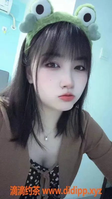 深圳楼凤-龙岗小小布丁酱，800元超值服务等你来体验