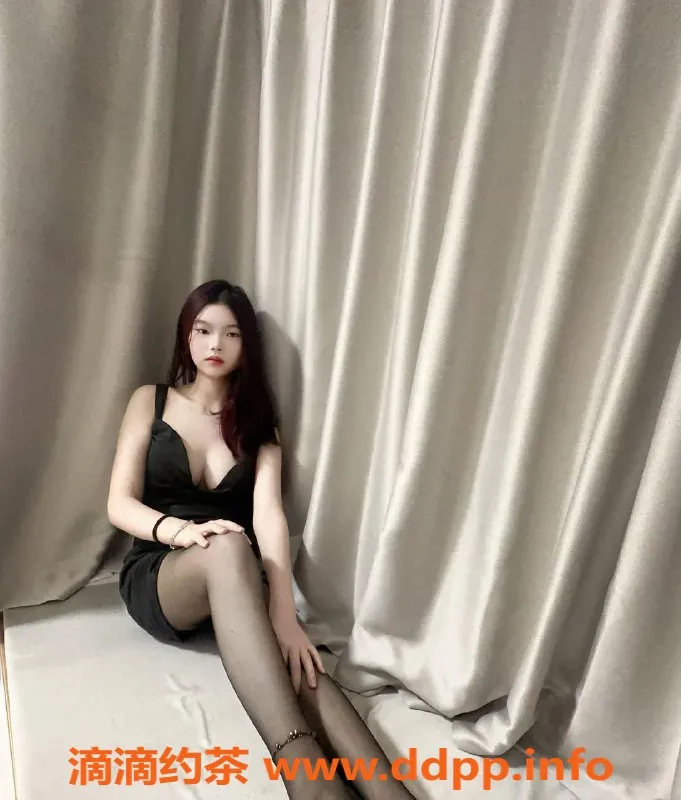 长沙楼凤-天心区嫩妹小奶桃，163 48kg，超值服务等你体验