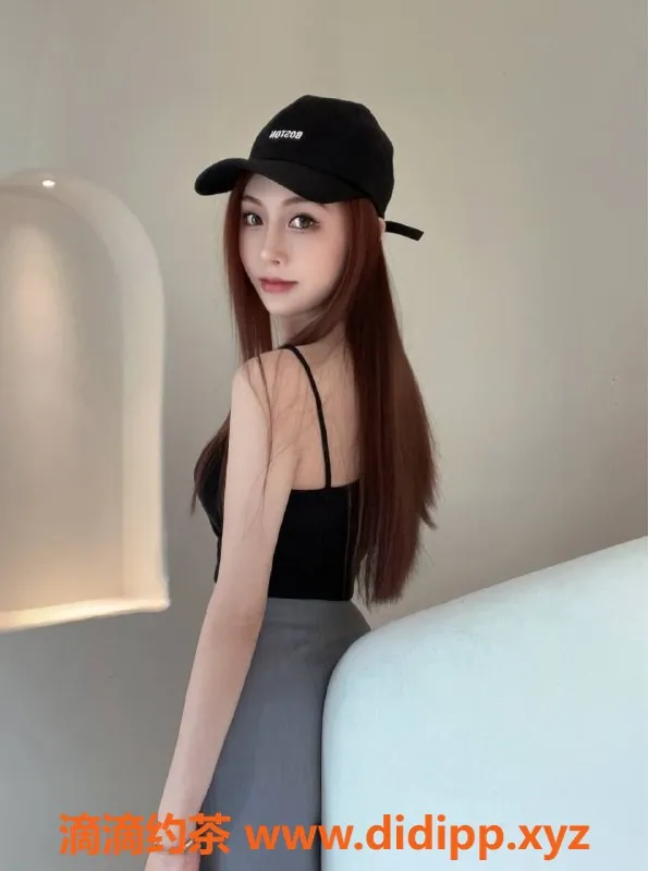 北京楼凤-朝阳门三文鱼，23岁，身材苗条，服务超赞！