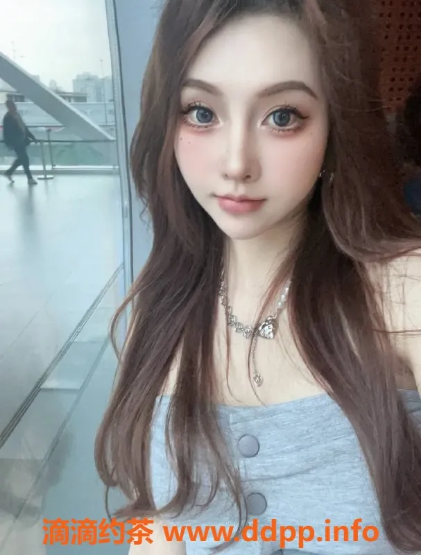 北京楼凤-朝阳门三文鱼，23岁，身材苗条，服务超赞！