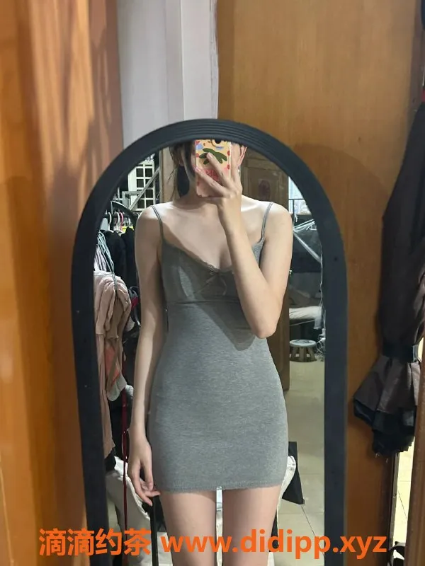 广州楼凤-广州萍萍，课费1000，服务贴心