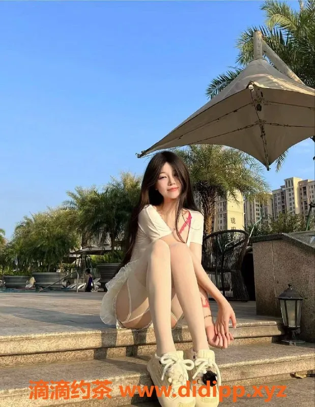 广州抓龙筋-广州黄埔萝岗泡泡浴体验，美女老师助浴