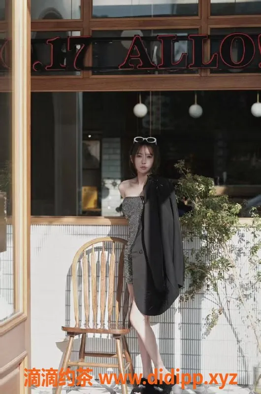 广州楼凤-广州天河小丸子，800元嫩妹69式服务