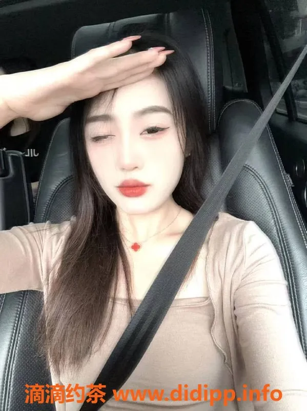 广州楼凤-广州天河小涵，800元起，特色69接吻