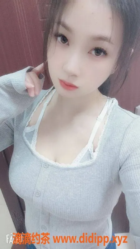 广州楼凤资源信息,广州洁儿，400元起，享受鸳鸯浴和69式服务