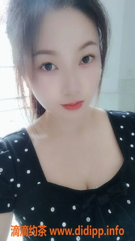 广州楼凤-广州洁儿，400元起，享受鸳鸯浴和69式服务