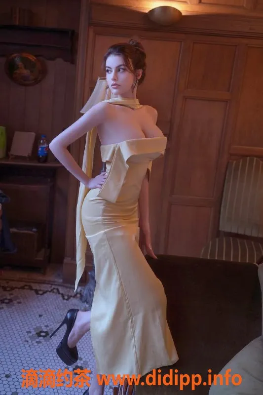 上海楼凤-静安苏珊，长腿美眉，2500元起体验服务