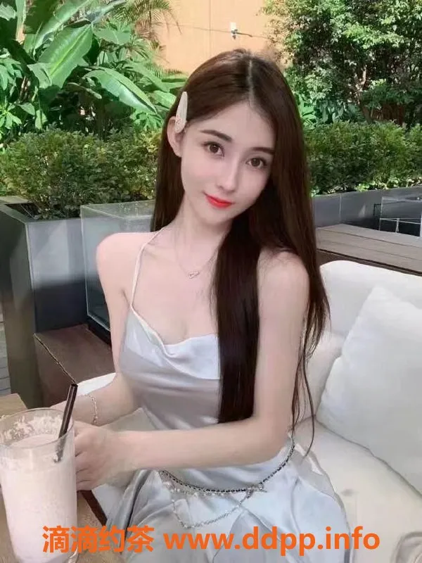 北京楼凤资源信息,朝阳小白兔，25岁女友感服务，性感34C魅力