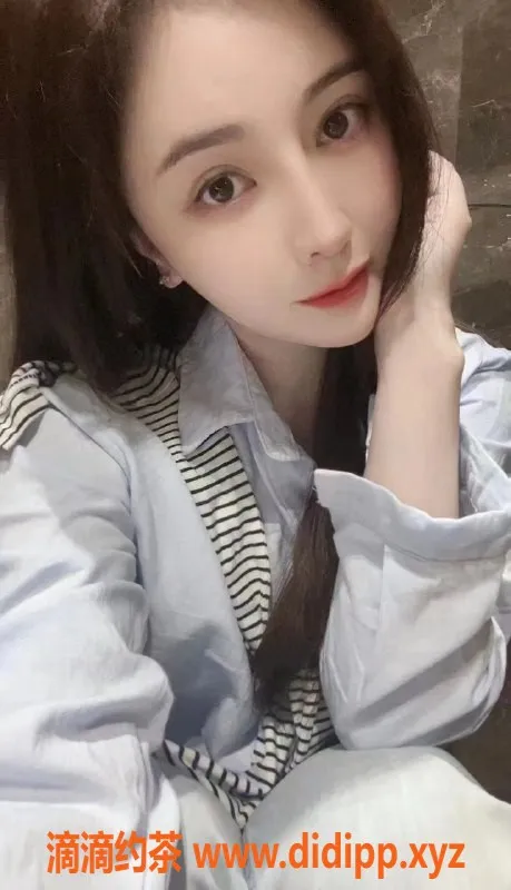 北京楼凤-朝阳小白兔，25岁女友感服务，性感34C魅力