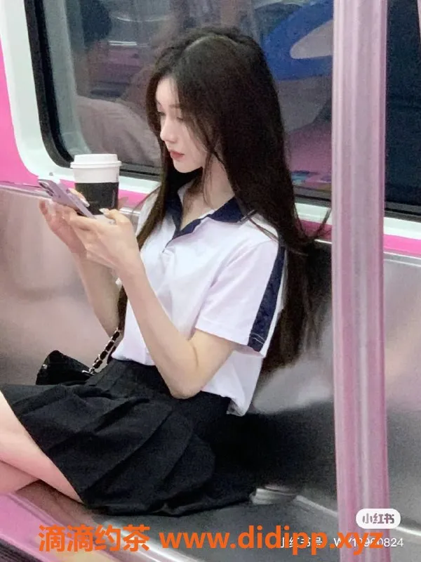 北京楼凤-朝阳传媒大学19岁雪白学生妹晴晴