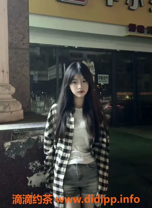 佛山楼凤-广佛果果：08后嫩妹，1300起上门服务