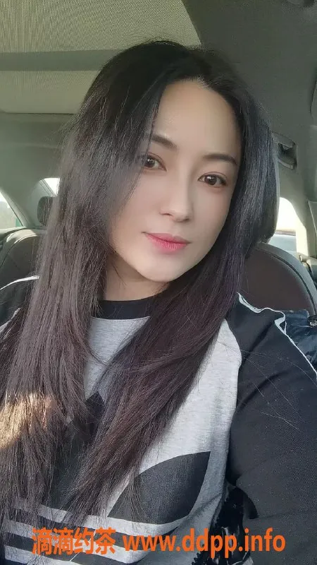 北京楼凤资源信息,昌平美甲师小姐姐颜值超正，服务超赞！