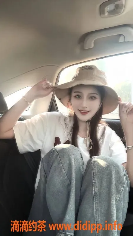 广州楼凤-天河姬小雪，700元体验优质服务