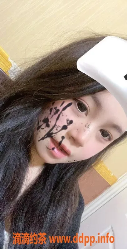 成都楼凤资源信息,成都甜椒16岁排骨型美女，600元一次