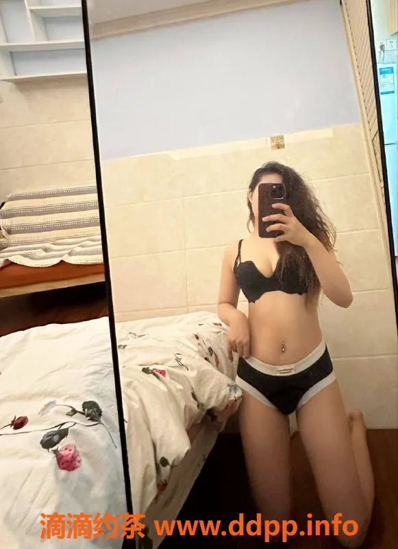 深圳楼凤-福田蓝晴，舌吻控的优质御姐，700元起