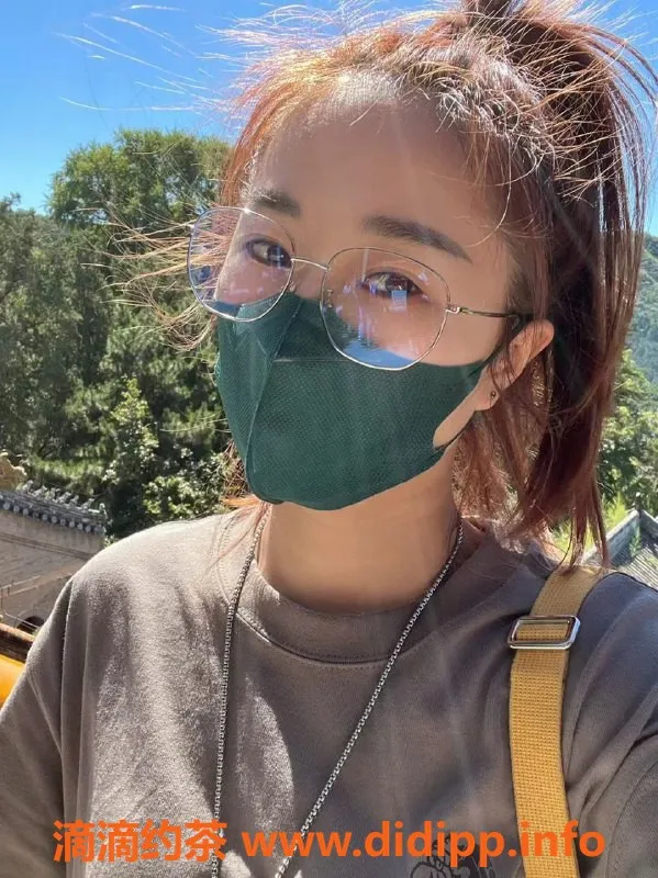 北京楼凤资源信息,朝阳立水桥21岁女友系朵朵，身高170，价格800