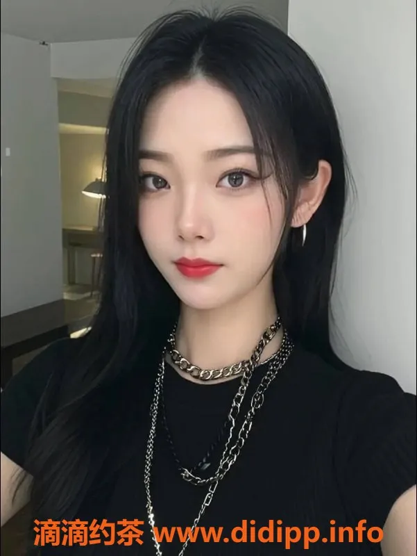 厦门楼凤-厦门思明区雅雅，身高172，颜值丰臀电报老师