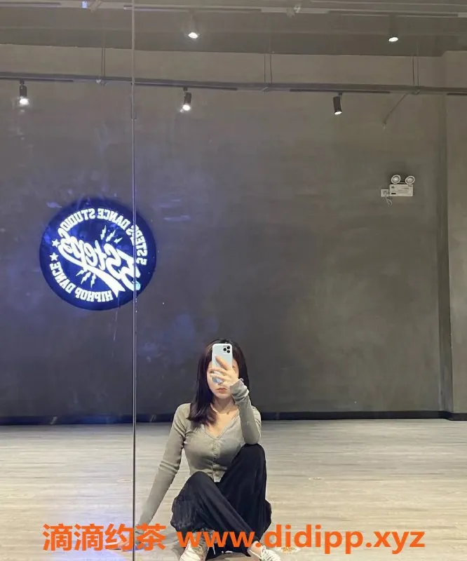 北京上门服务-朝阳汐汐，22岁清纯可爱，身高1.67，服务多样