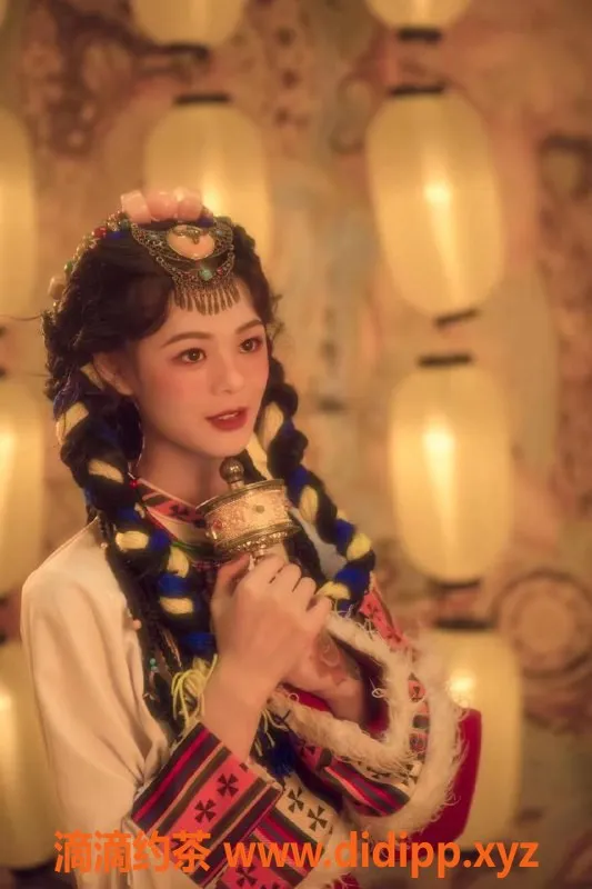 北京楼凤资源信息,丰台小路路：163cm、48kg、36C、20岁，茶费6