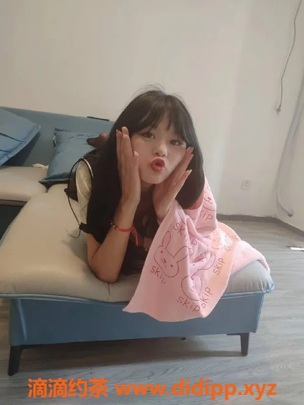 北京楼凤-丰台小路路：163cm、48kg、36C、20岁，茶费6