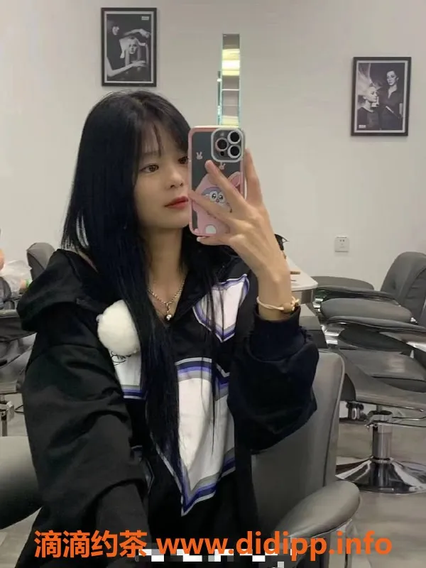 北京楼凤-丰台小路路：163cm、48kg、36C、20岁，茶费6
