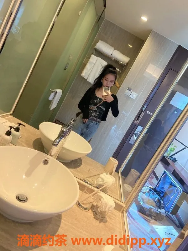 北京楼凤-朝阳杨一，25岁，163高，颜值服务，1000起