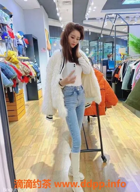 广州楼凤-华师B附近，闲职老板娘，24岁气质妹子