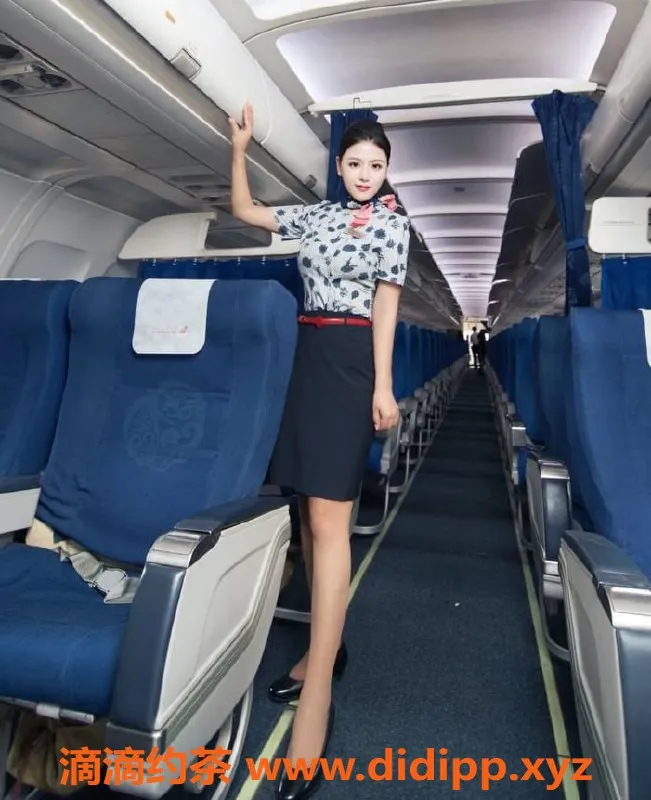 上海楼凤-普陀可可东航空姐，大胸长腿陪伴服务