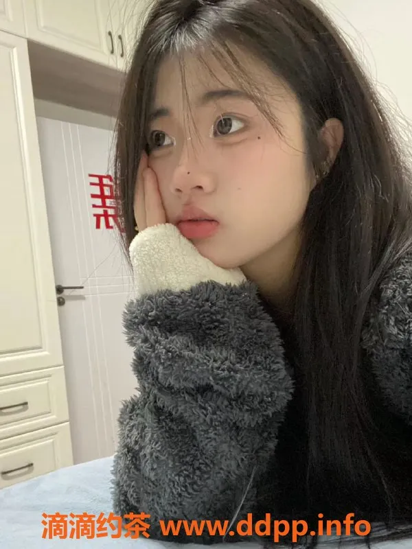 深圳楼凤资源信息,龙华乐乐，800元高端服务，私聊预约！