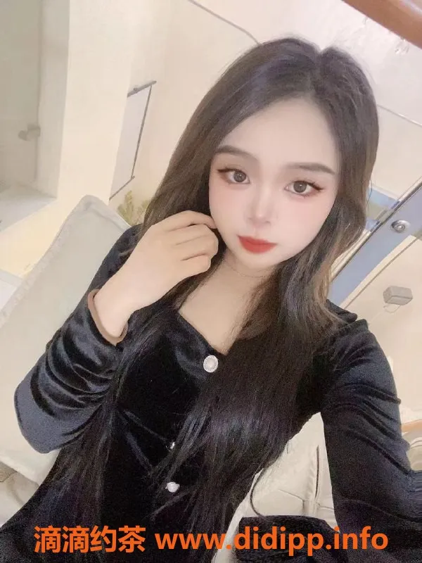 杭州楼凤资源信息,乐乐川妹子165cm 45kg 36D 温柔陪浴服务