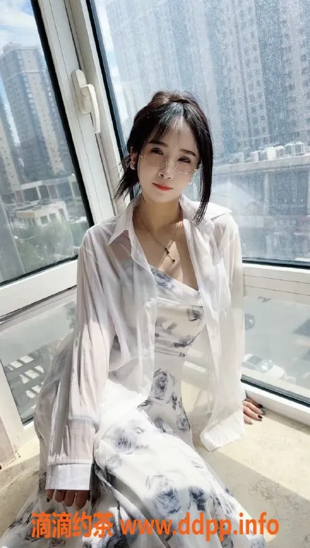 北京楼凤-朝阳小兜兜，165cm性感女友系，1200元服务