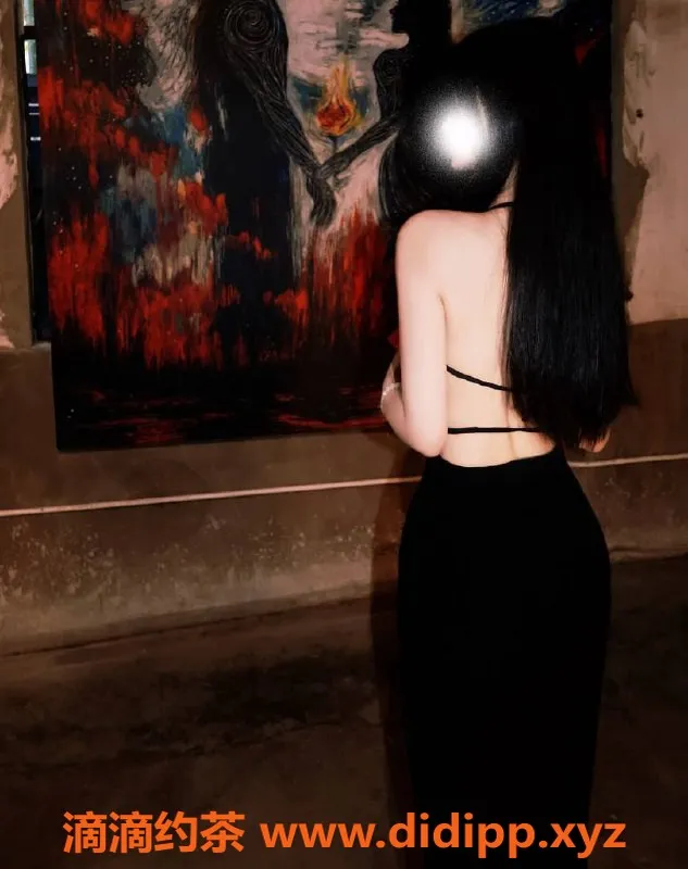 上海楼凤-徐汇冉冉，165cm大胸36D，1400元起服务