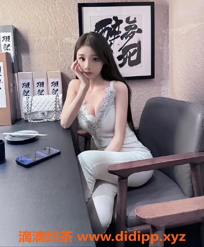 上海楼凤-静安洁雅Jeeya，175高挑D罩杯只需1800