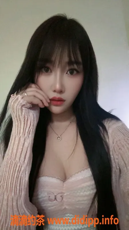 北京楼凤-希希，24岁御姐，168身高52斤，朝阳立水桥等你来享受！