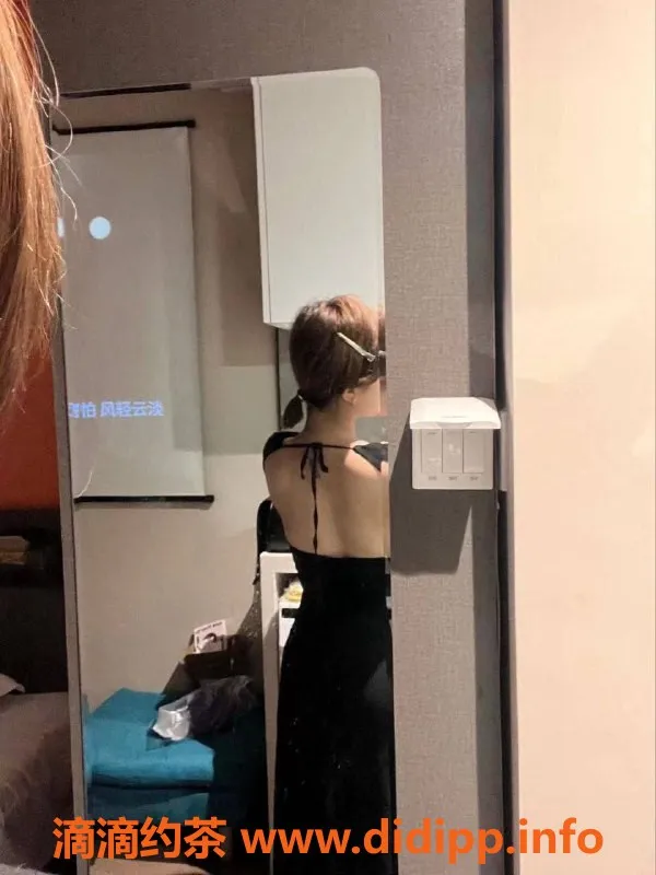 广州楼凤-天河嫩妹小歪，600元真服务等你来体验