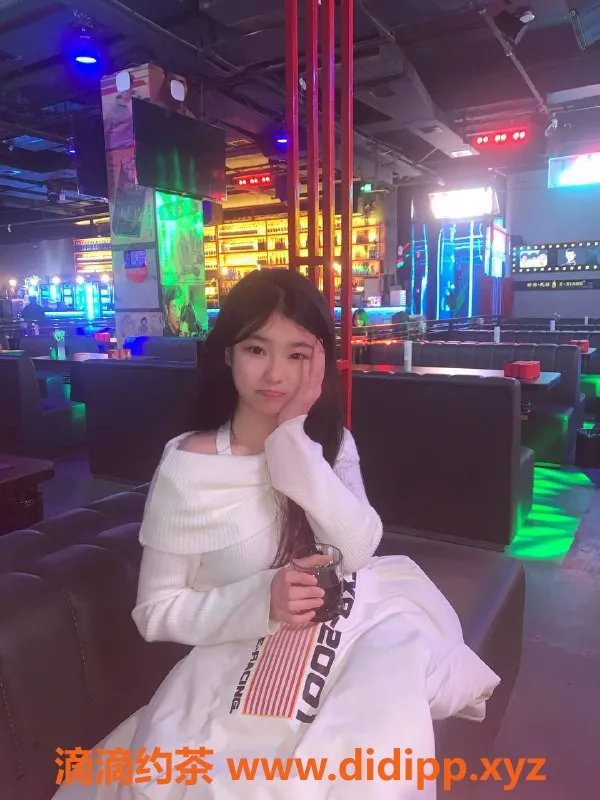 广州楼凤-天河嫩妹豆沙包，600元约会体验