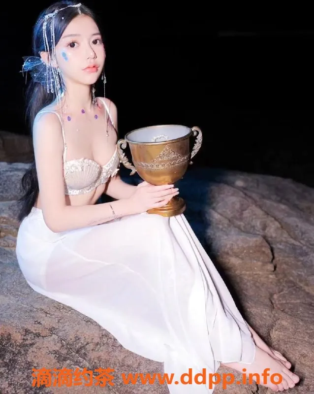 上海楼凤-闵行黄诗雯，肤白大胸，1600起