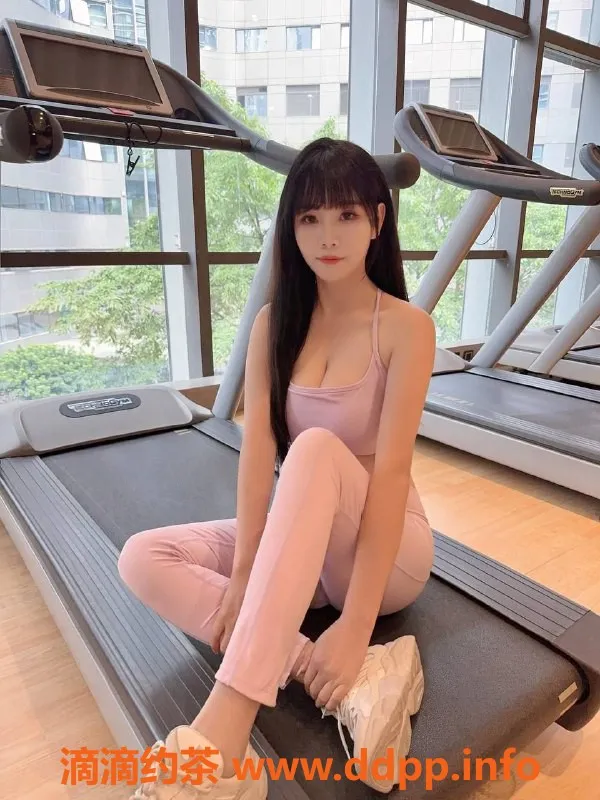 北京楼凤-朝阳甜甜，25岁可爱幼师，165身高巨乳服务