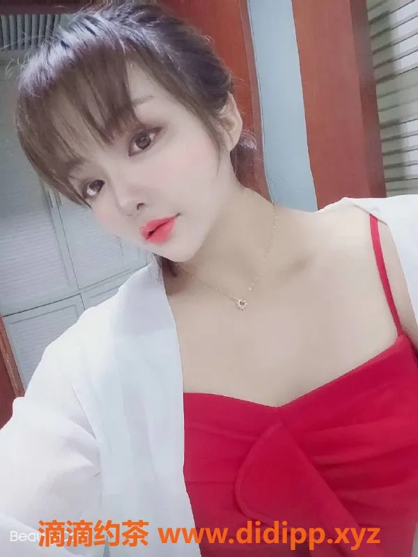 北京楼凤-朝阳青年路甜甜，36D服务，158cm体重95