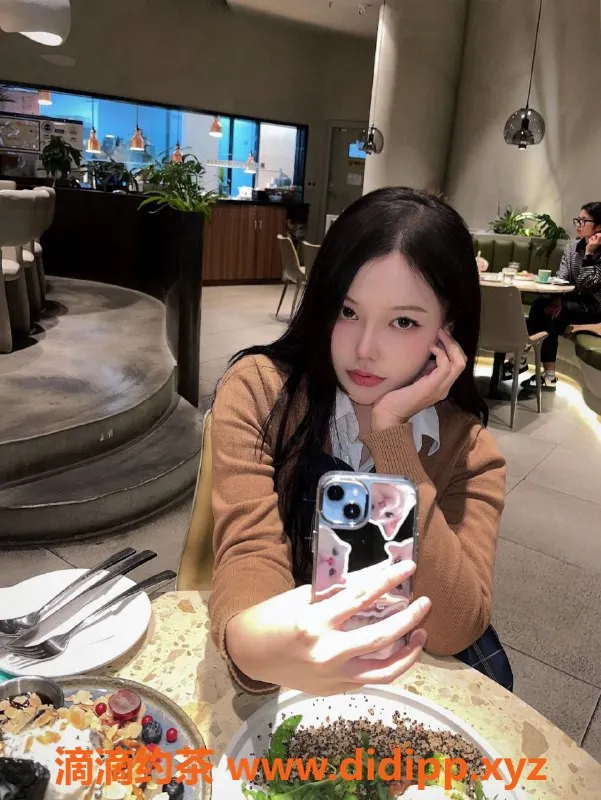 北京楼凤-朝阳百子湾羽菲，170高挑D罩杯，21岁只需P17起