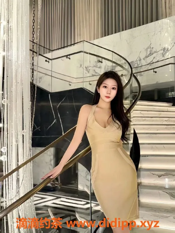 北京楼凤-朝阳绵绵，171高、53斤御姐热线包房体验