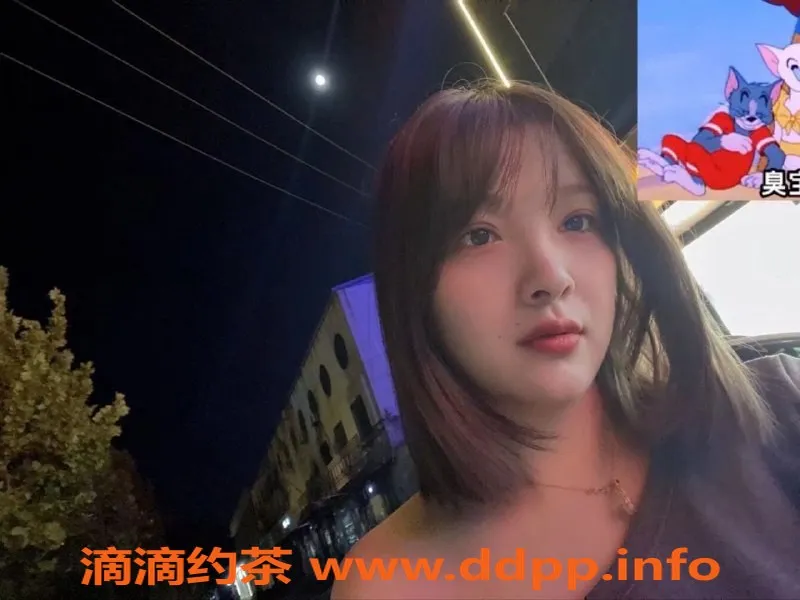 北京楼凤-昌平小汉堡，26岁微胖美眉，800元服务体验