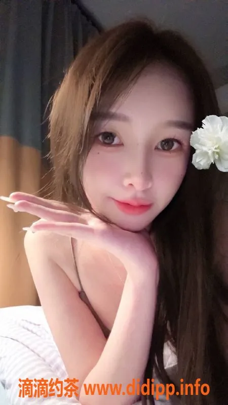 北京楼凤-朝阳佳佳，23岁，168大长腿女友系，价格亲民！