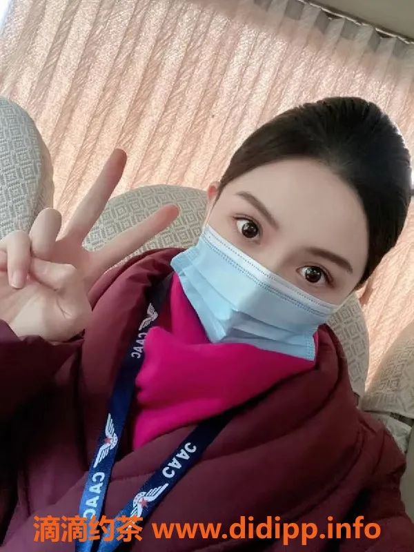 广州楼凤-天河区南航空姐，优雅服务等你来体验！