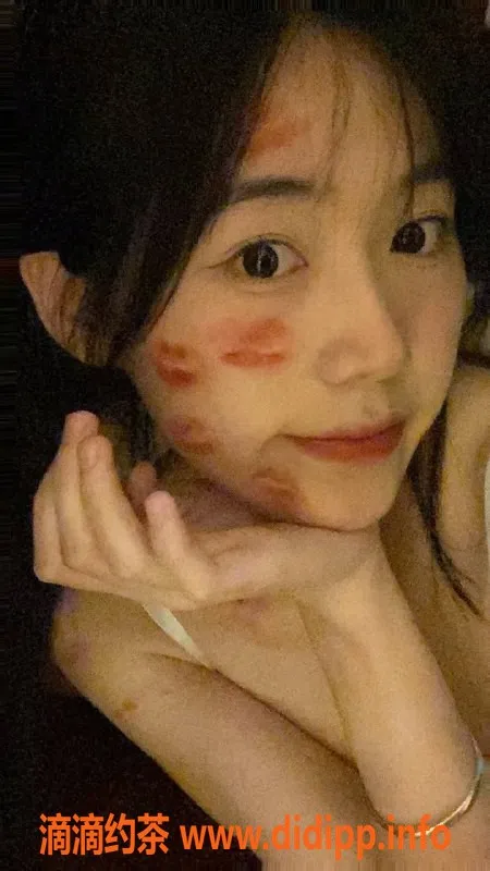 杭州楼凤-余杭糖糖，26岁身材匀称，体验绝妙玩乐