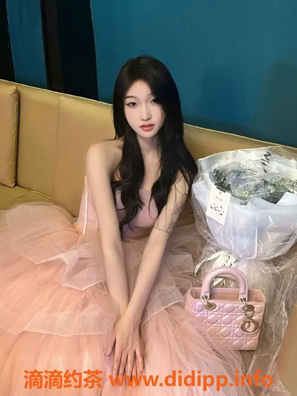 广州楼凤资源信息,欣欣--黄埔区人气美女，热情服务等你来体验