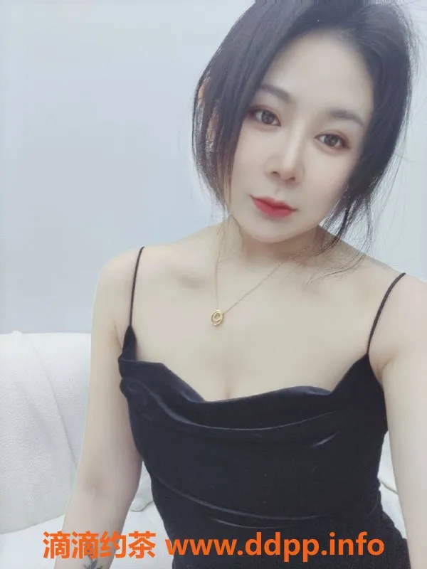 北京楼凤-双井小悦悦，161cm白皙女友系，茶费8