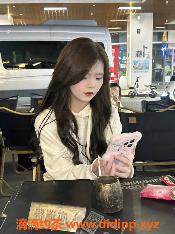 广州楼凤-广州小漫 700元鸳鸯浴服务超赞