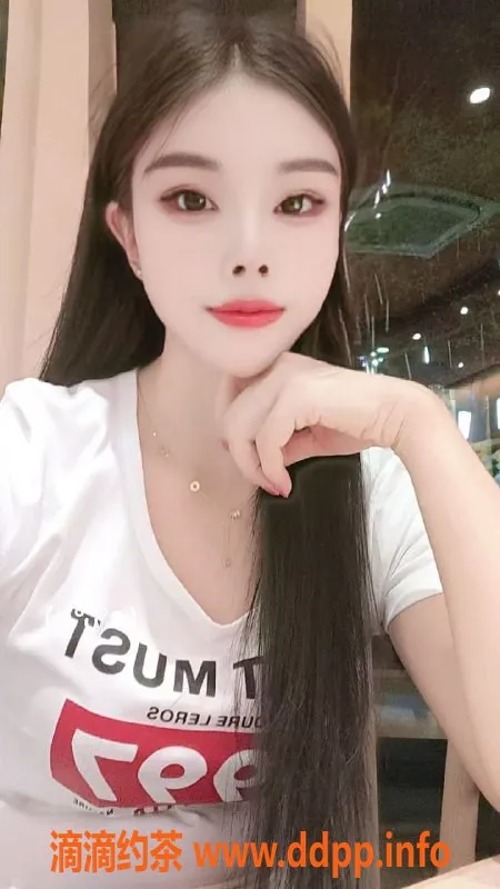 深圳楼凤-龙岗区晓晓，包夜1700，全套700服务