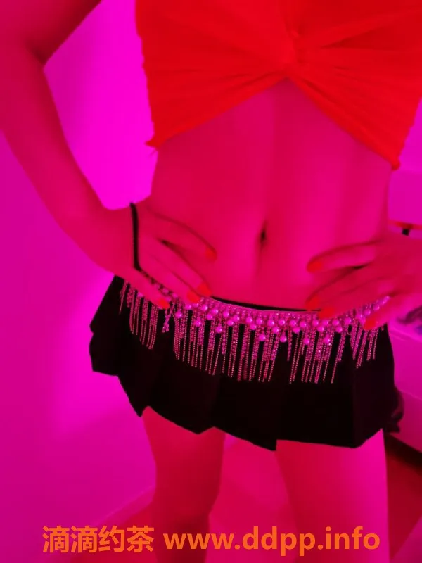 上海外围-潘金莲老师 低价三星服务 胸围B-C